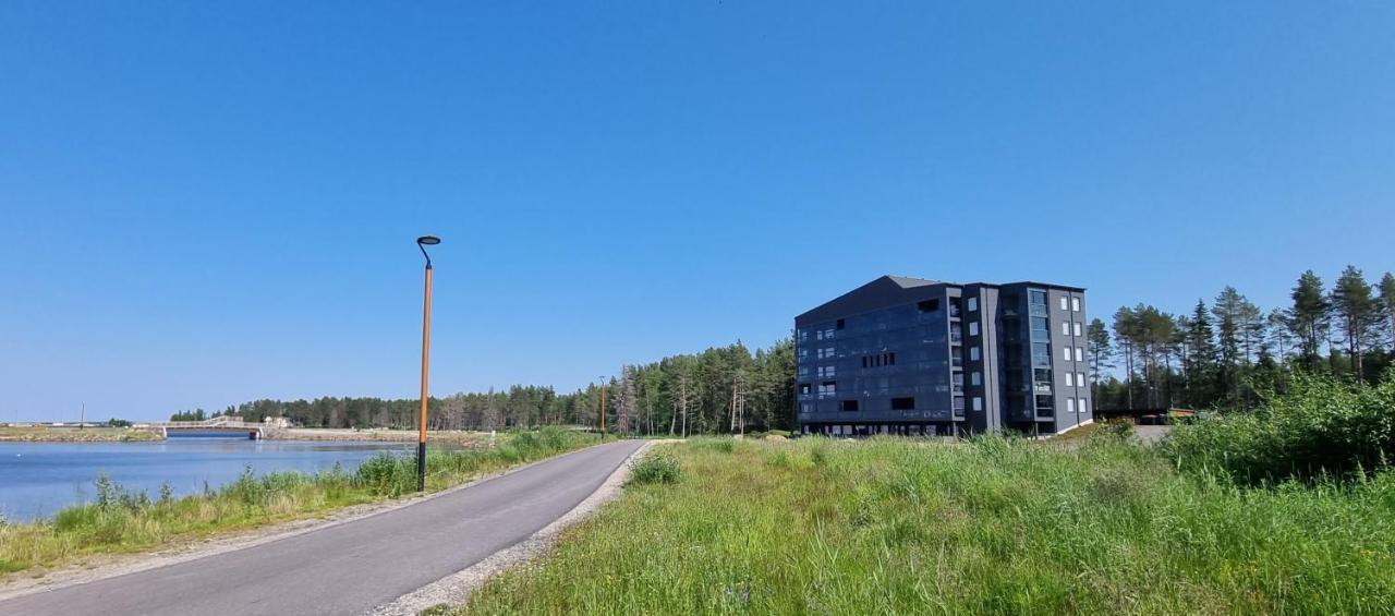 Marina Chalets Studios By Hiekka Booking - Sisaeltaeae Liinavaatteet Ja Loppusiivouksen Kalajoki Buitenkant foto